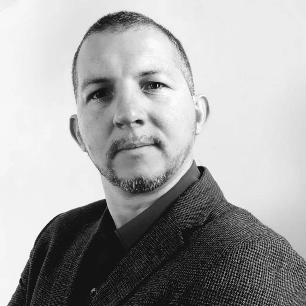 RENZO VUCETICH