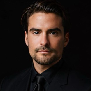 RODRIGO BAZÁN VARELA