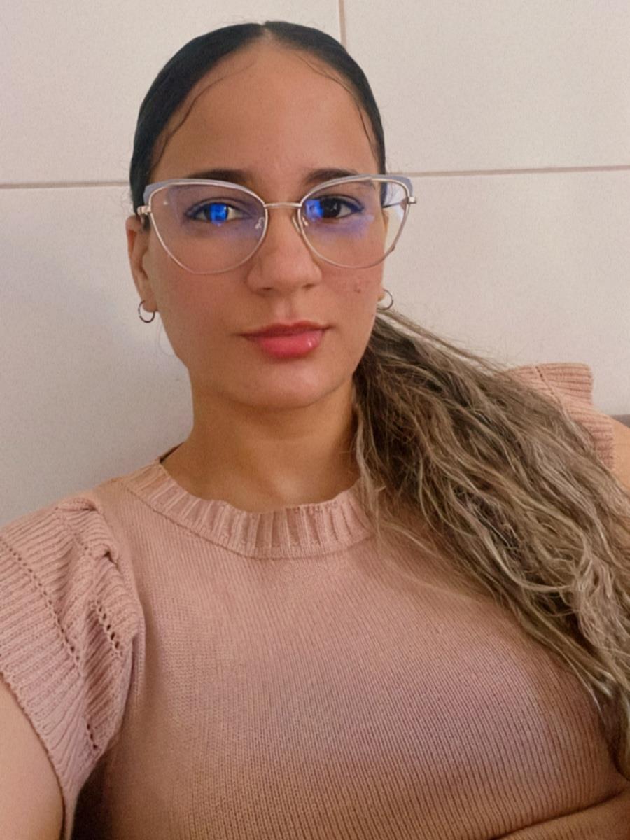 Arana Moniquelly