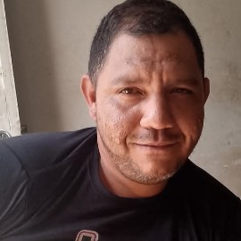 Isden Alejandro Capielo. T