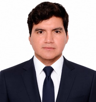 LUIS JOSÉ HUAYAN G.