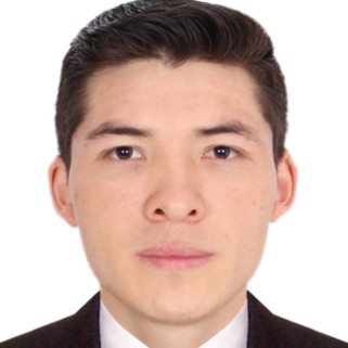 Victor Nilver Caruajulca izquierdo