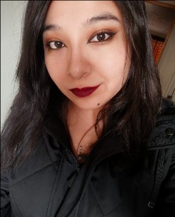 Claudia Lorena Febres Espinoza